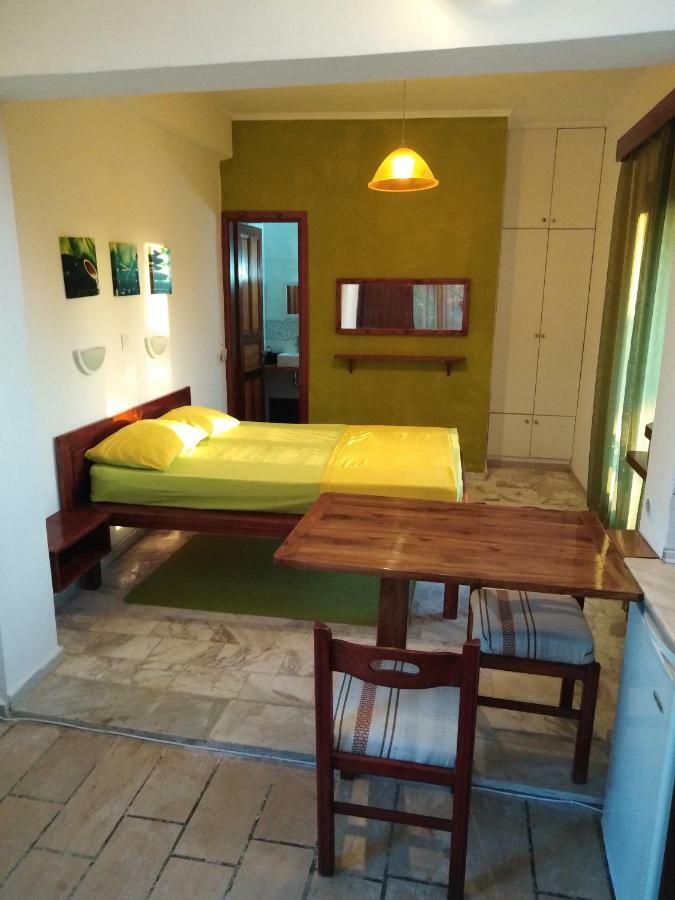Apartment Victoria Agios Georgios  Dış mekan fotoğraf
