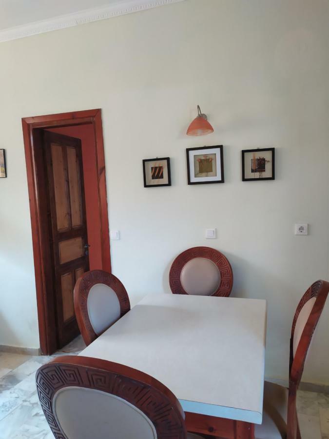Apartment Victoria Agios Georgios  Dış mekan fotoğraf