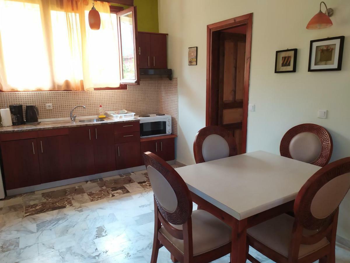 Apartment Victoria Agios Georgios  Dış mekan fotoğraf