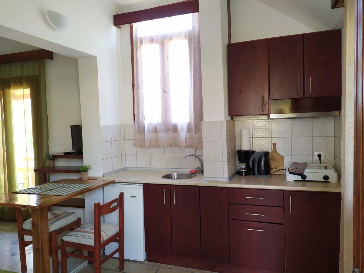 Apartment Victoria Agios Georgios  Dış mekan fotoğraf