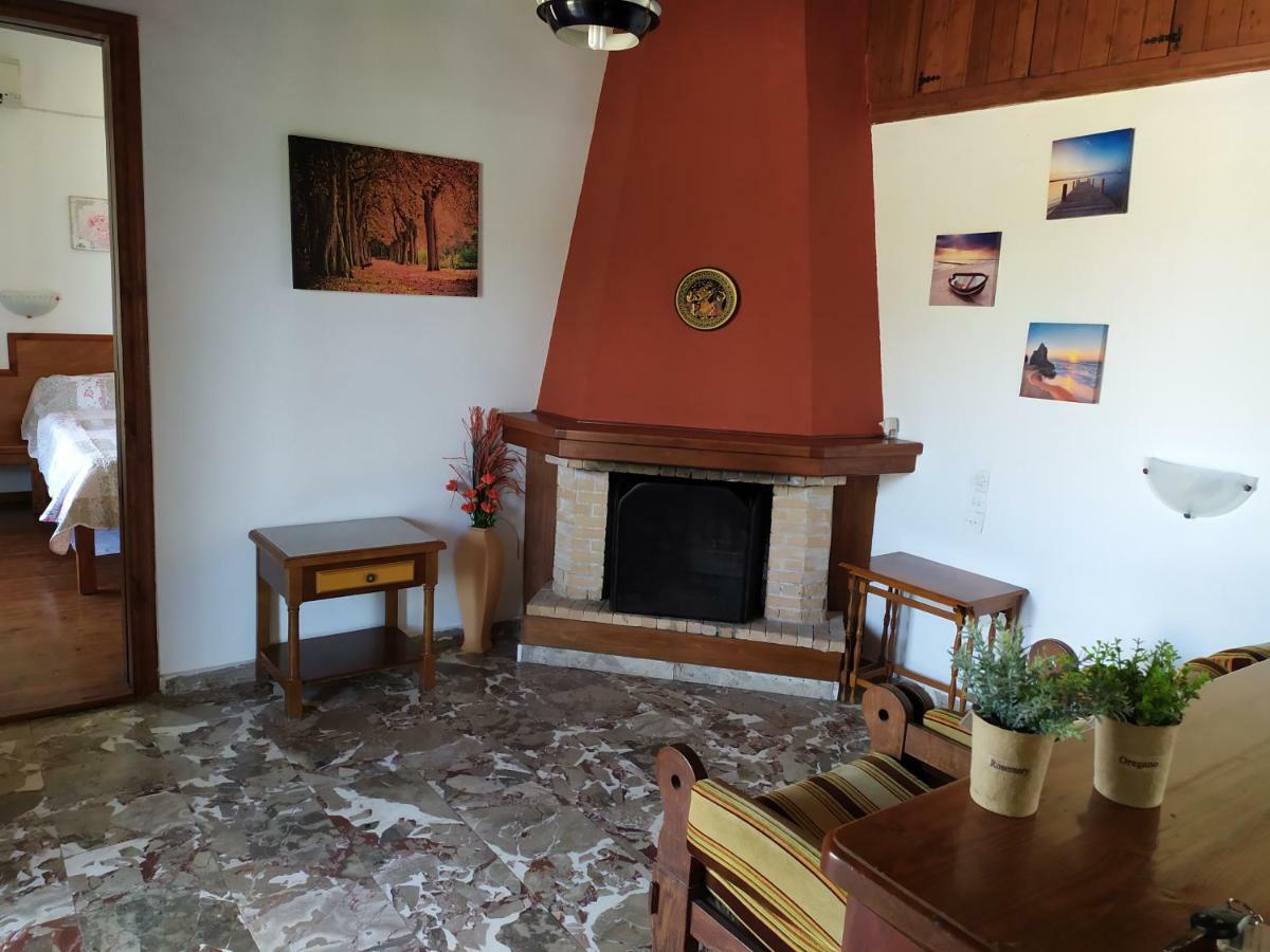 Apartment Victoria Agios Georgios  Dış mekan fotoğraf