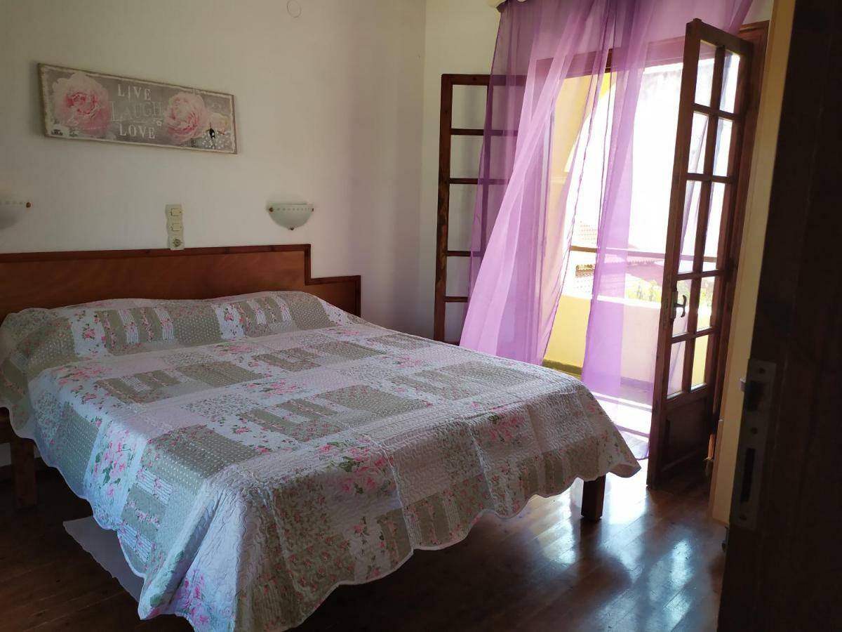 Apartment Victoria Agios Georgios  Dış mekan fotoğraf