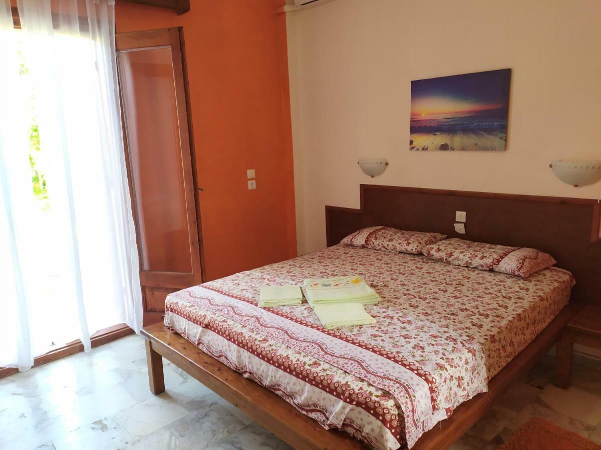 Apartment Victoria Agios Georgios  Dış mekan fotoğraf